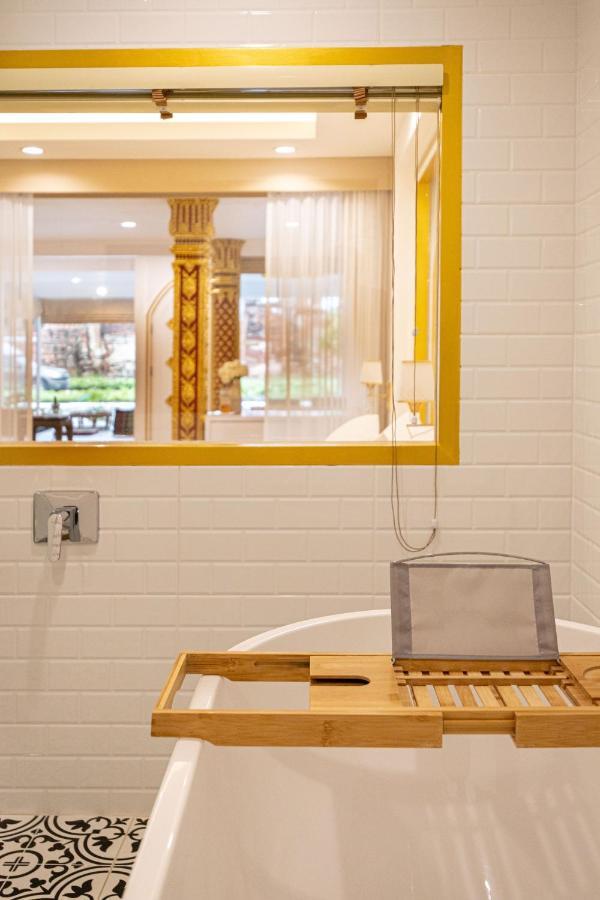 One Dhatu Ayutthaya Premium Homestay Extérieur photo